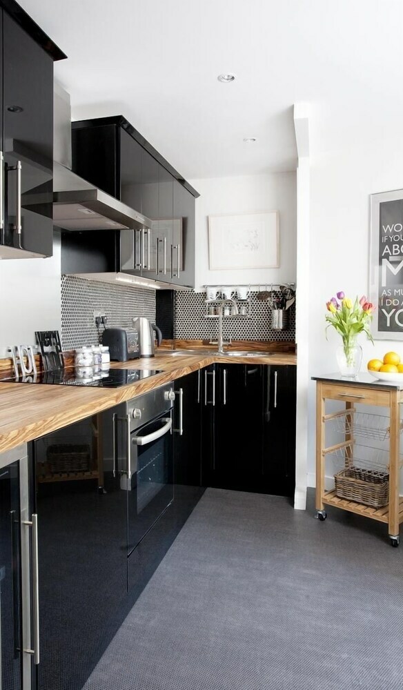 Central Apartment With Free Wifi