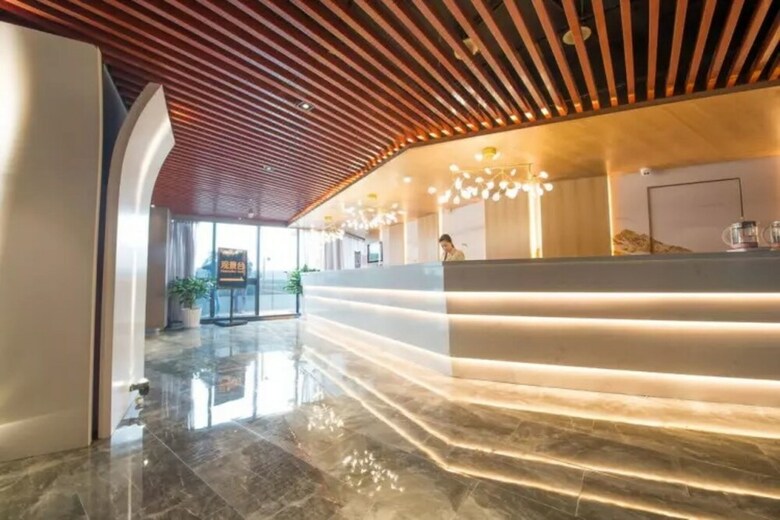 Vyluk Hotel Chongqing Hongya Dong