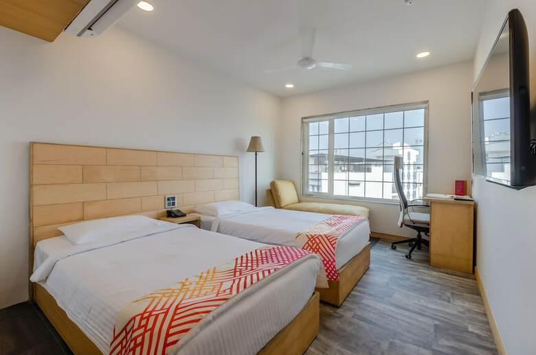 Hotel Ginger Surat City Centre