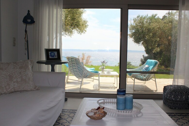 Akti Elia Villas