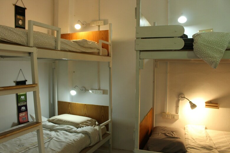 Hostal One Of Us House - Hostel