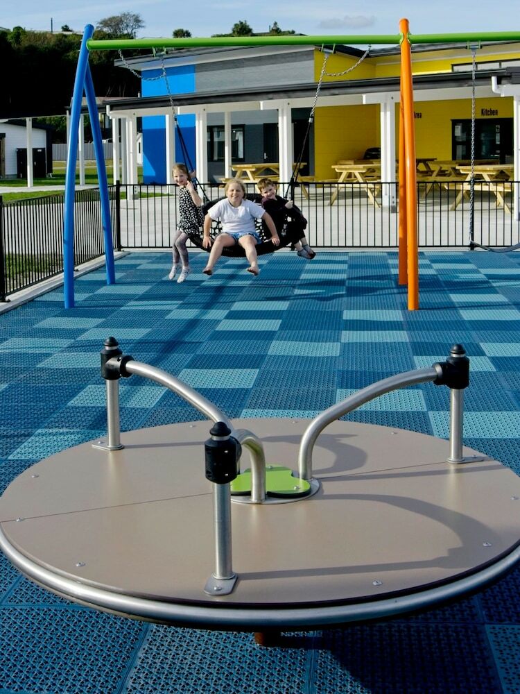 Hokitikas Kiwi Holiday Park And Motels