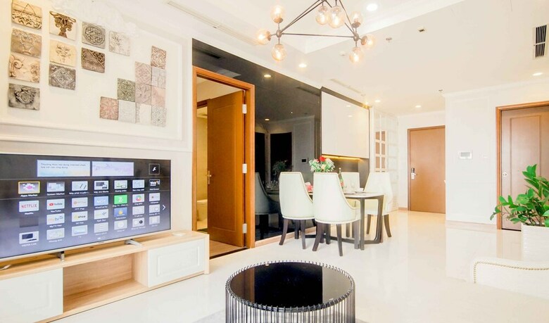 Vinhomes Golden River Luxury Apartment