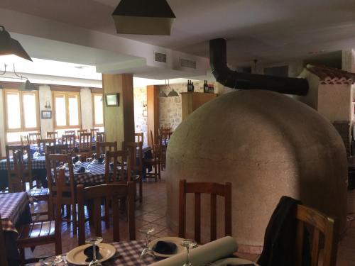 Hostal Hotel Rural La Mesta