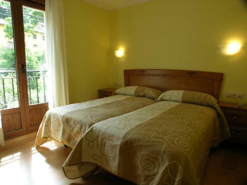 Apartamentos Puente La Molina