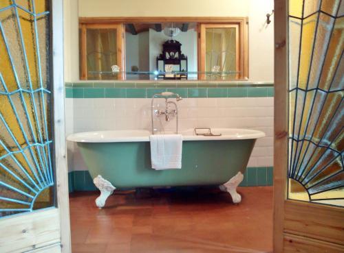 Hostal La Flamenca Inn
