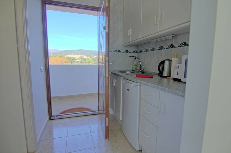 Apartamentos Htl10 - Corona