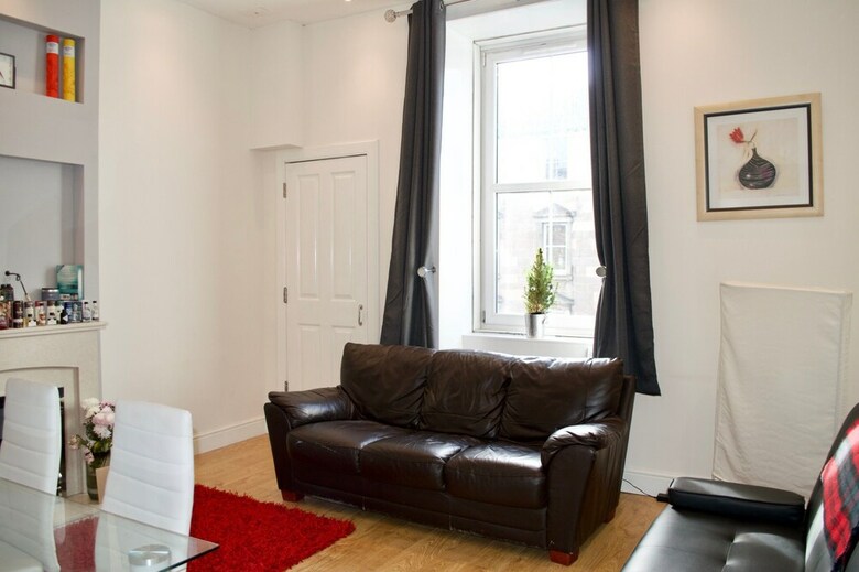 Luxurious 1 Bedroom Flat In Leith Walk