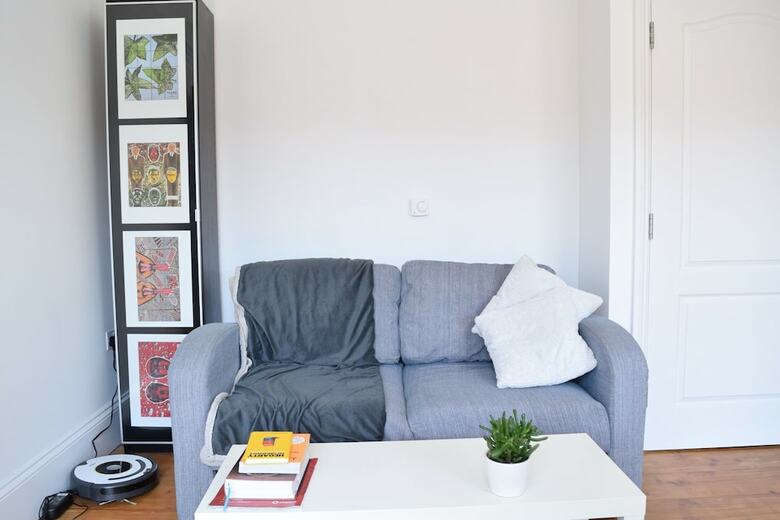 Spacious Studio Apartment In East London