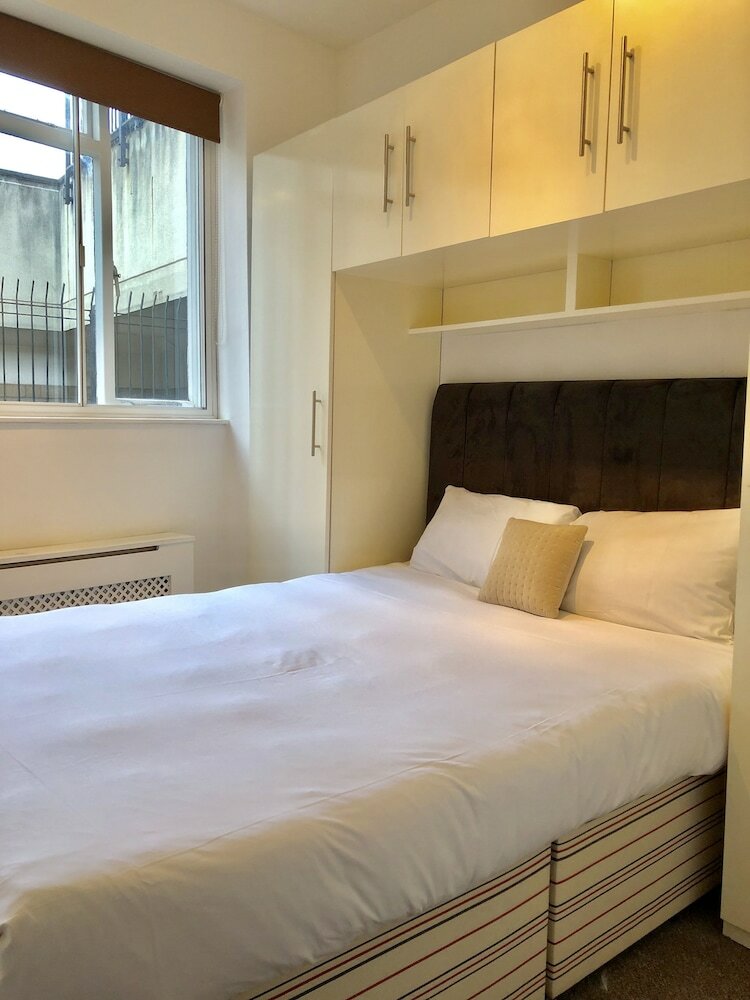 Westminster Apartment