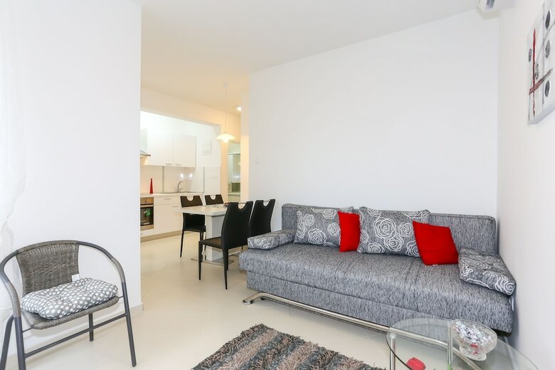 Apartamentos The Tribunj Suites