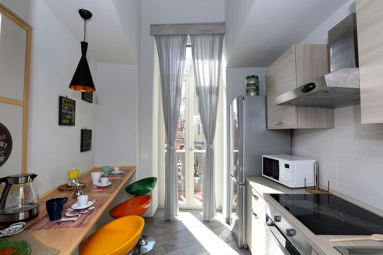 Villa Rosa Apartments