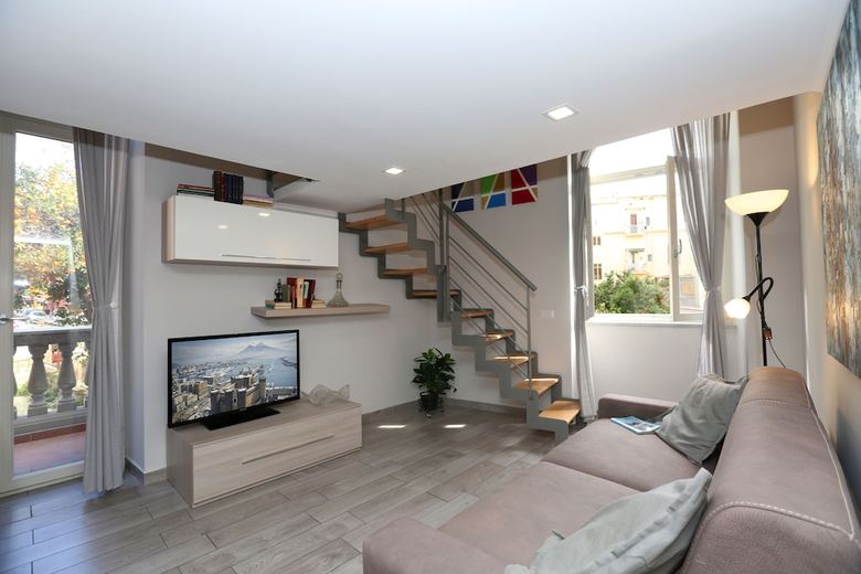Villa Rosa Apartments