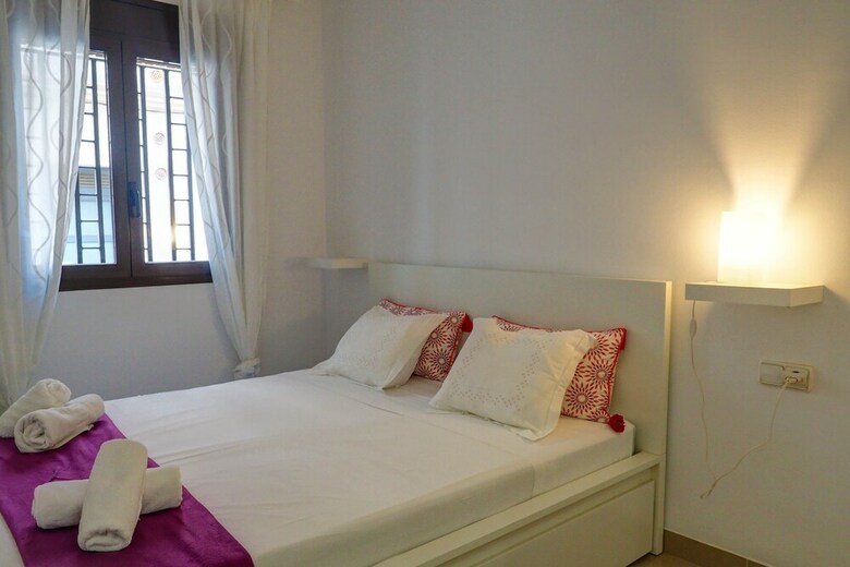 White Center Apartment