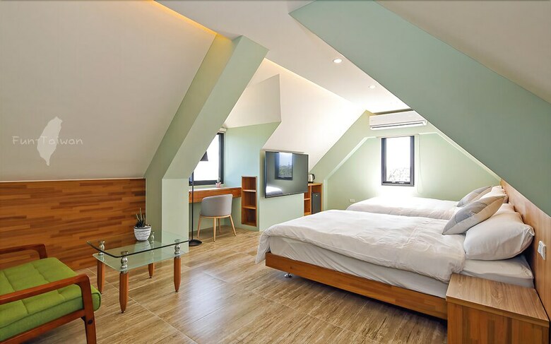 Hotel Monet Garden B&B
