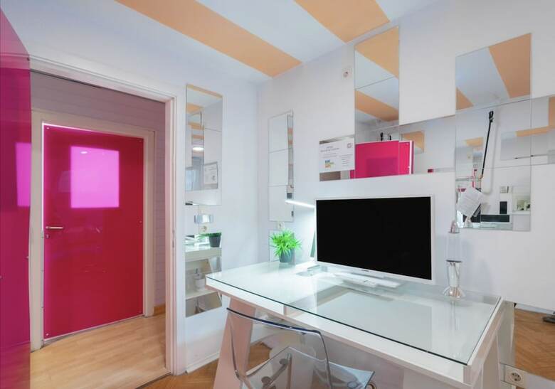 Hostal @friends By City Surfer
