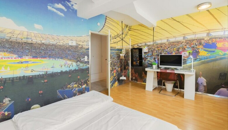 Hostal @friends By City Surfer