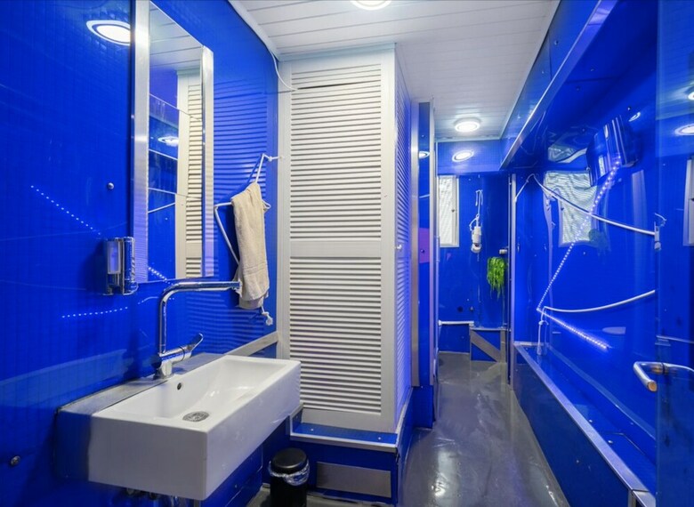 Hostal @friends By City Surfer