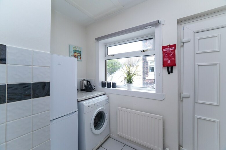 Klass Living - Albion Apartment, Coatbridge