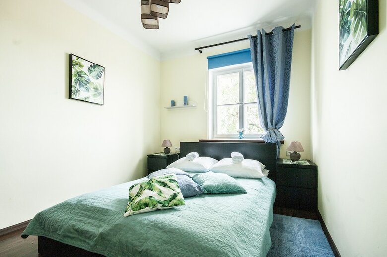 Elegant Apartment Old Town IV