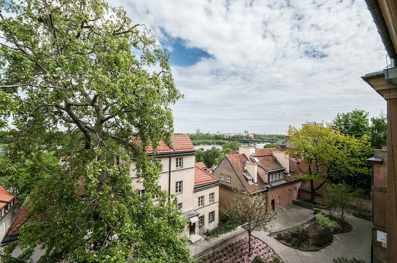 Elegant Apartment Old Town IV