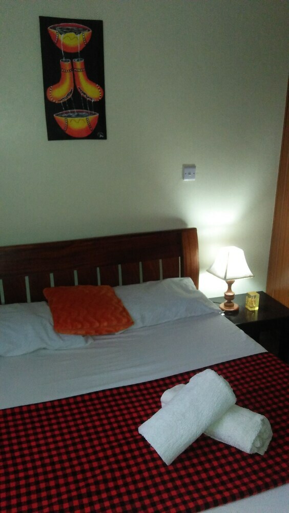 Apartamentos Lewisky Homestays And Tours