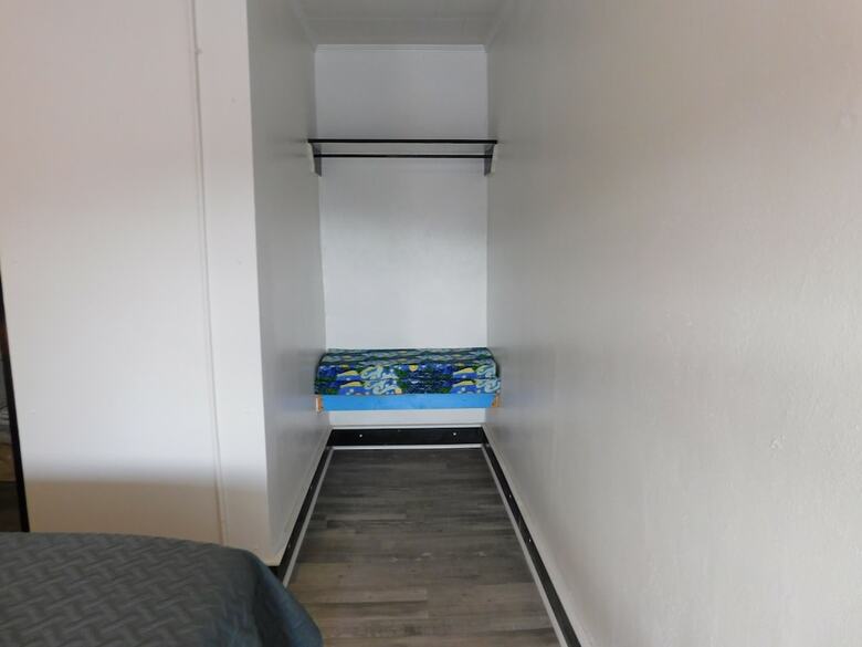 Motel Spruce Pine Inn Llc