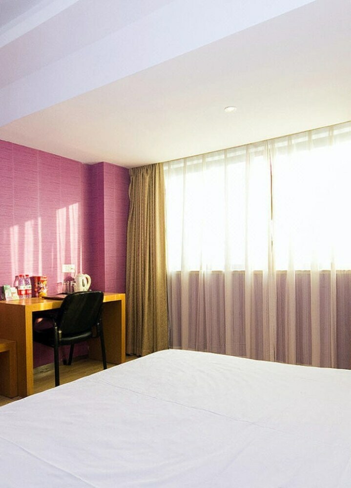 Yizhu Yisu Express Hotel