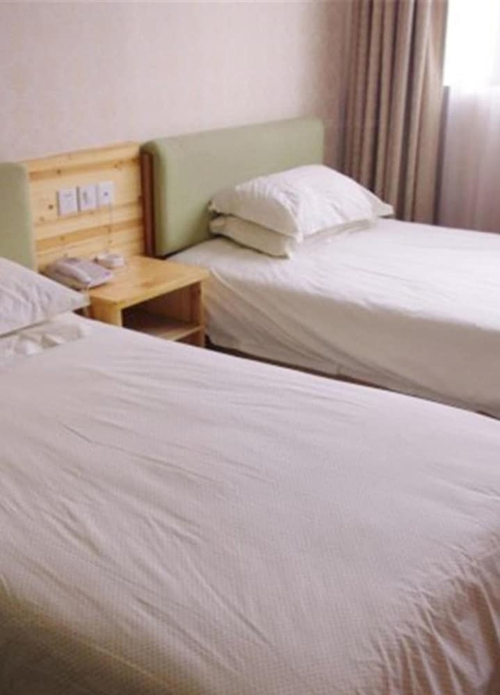 Yizhu Yisu Express Hotel