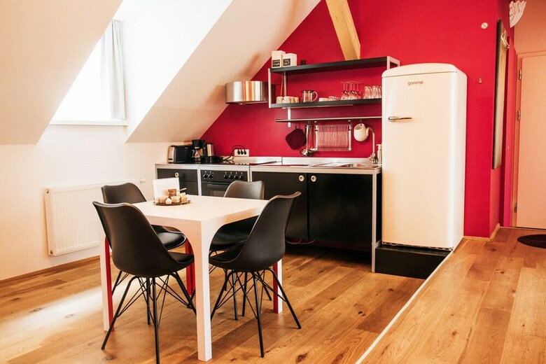Hotel Apartments And Rooms Me??anka