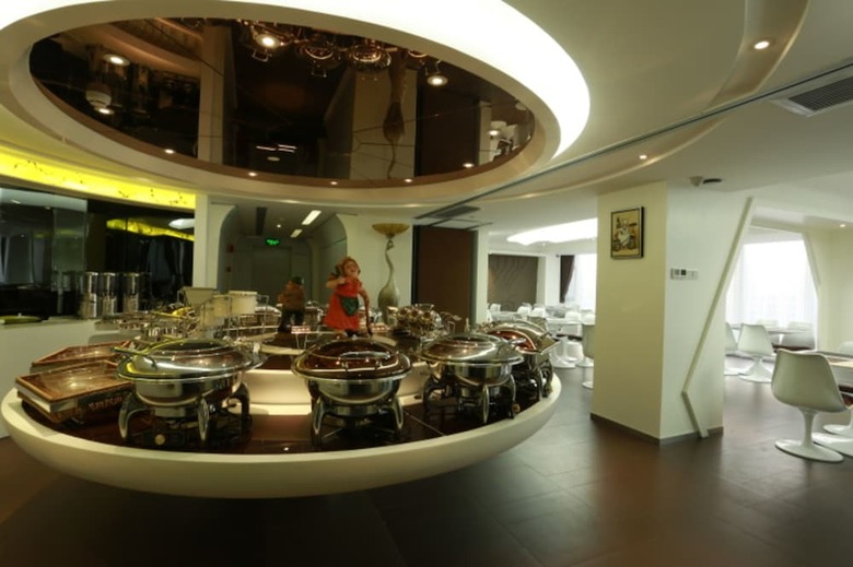 Guangzhou Planet Hotel
