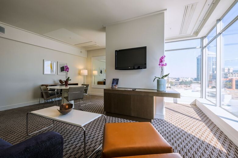 Radisson Blu Gautrain Hotel