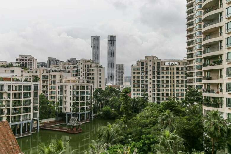 Locals Boutique Apartment Huafa Plaza 34
