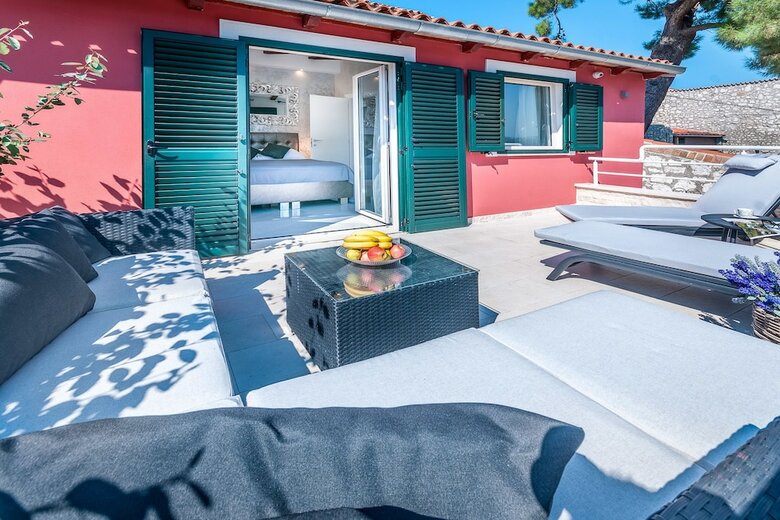 Villa Fema