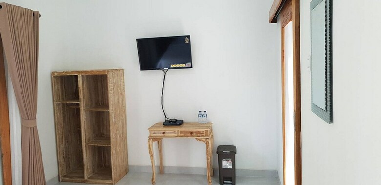 Hotel Karang Awak House