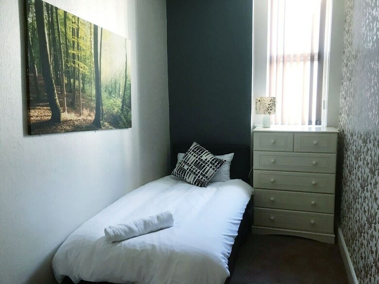 Bromley Central Holiday Home