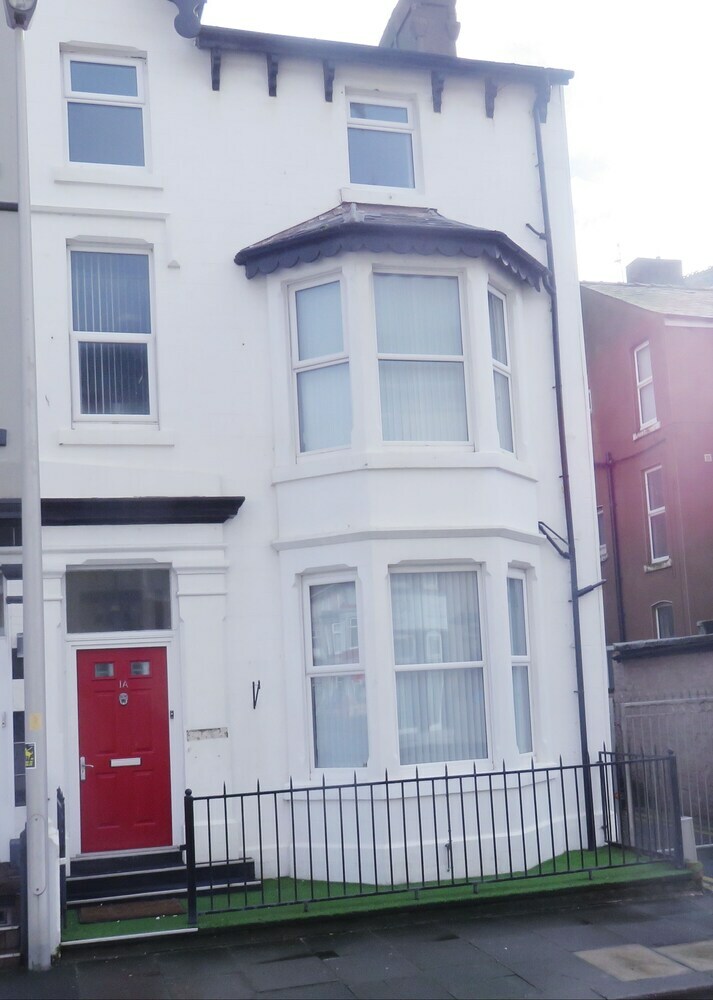 Bromley Central Holiday Home