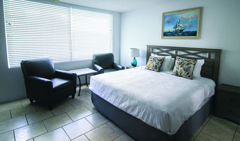 Hotel Sandalwood Beach Resort