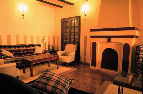 Hotel Posada Del Almud�