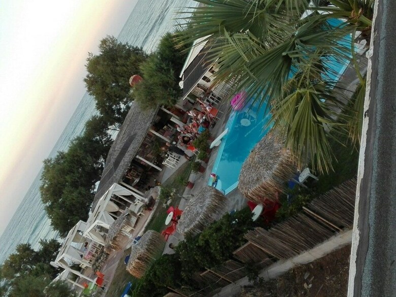 Hippokratis Apartments