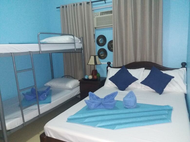 Hotel Mactan Cebu Waiting Lounge