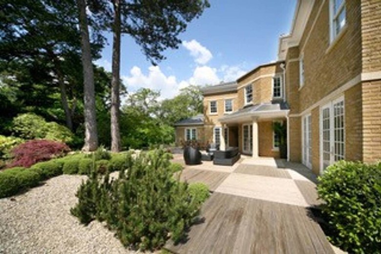 Modern Mansion Sunningdale