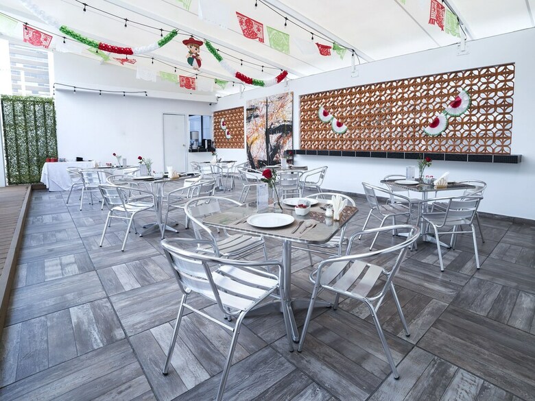 Hotel Arboleda 215