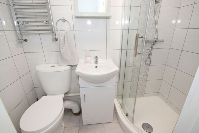 Apartamentos 6 Bedroom House