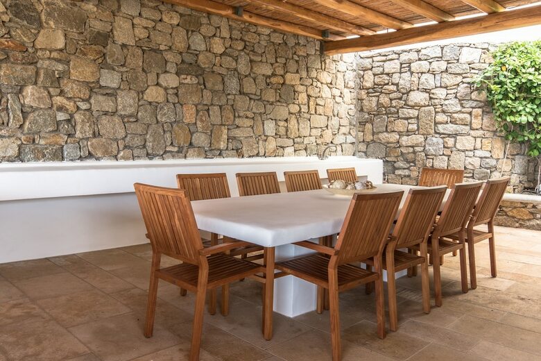 Hera Iconic Mykonian Villa