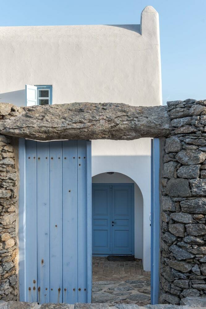 Villa Cycladic Breeze Tranquil & Private