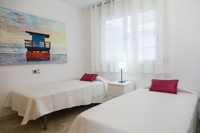 Apartamentos Uhc Arinsal Family Complex