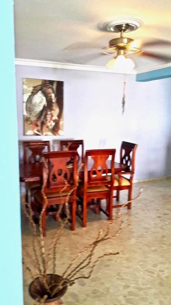 Apartamentos 2 Bedroom Condo Near Beach