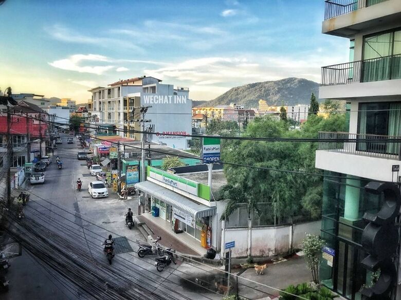 Hotel Wechat Inn