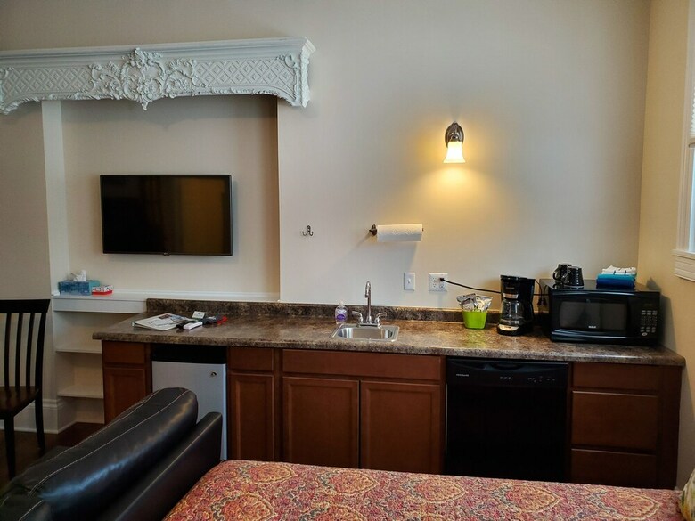 Hotel Lake Huron Lodge